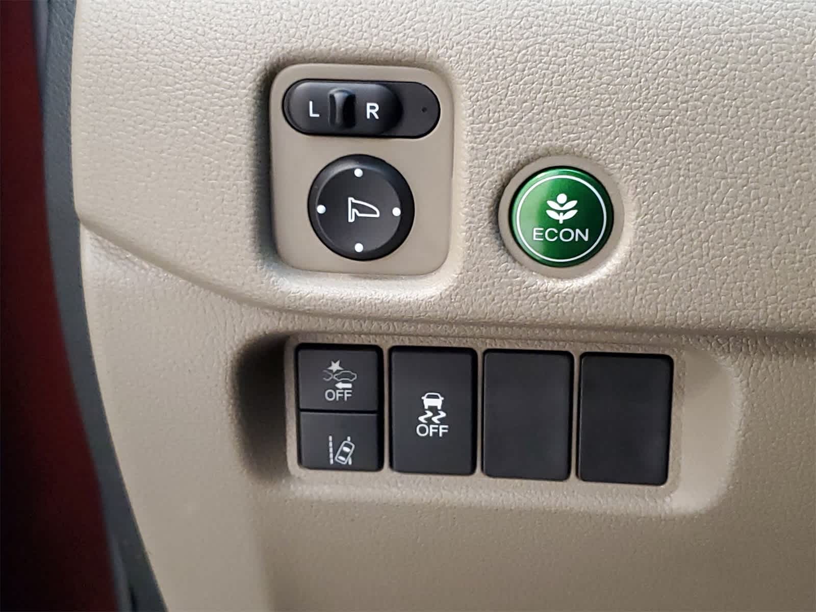 Thumbnail: 2022 Honda Pilot - 35