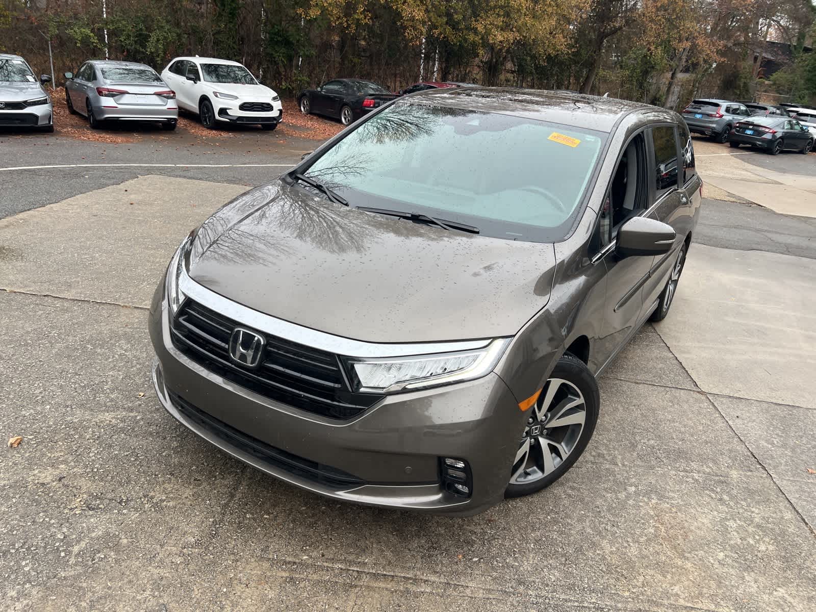 Thumbnail: 2023 Honda Odyssey - 3