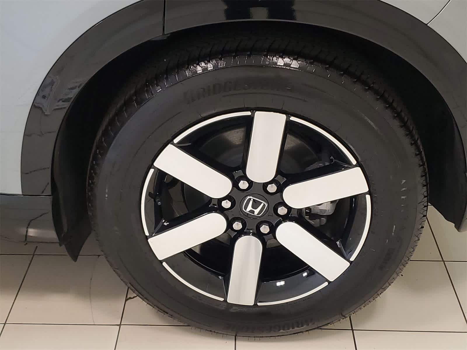 Thumbnail: 2025 Honda Prologue - 26