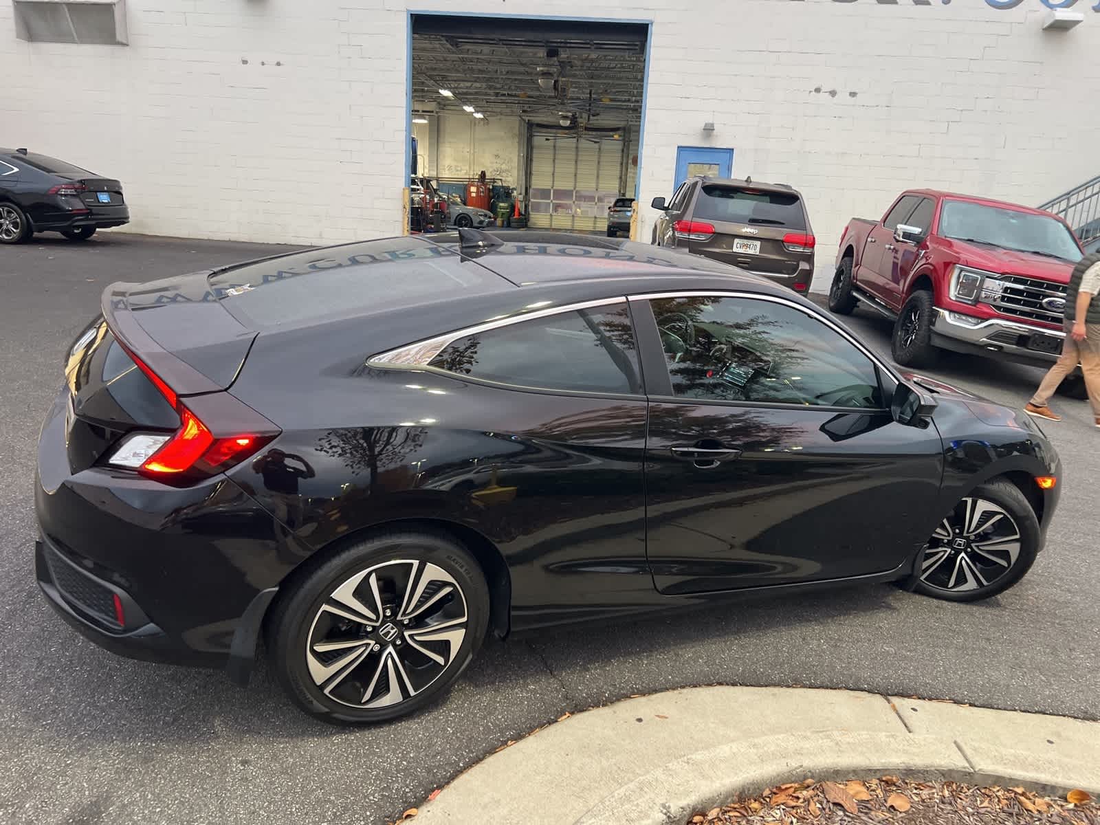 Thumbnail: 2018 Honda Civic - 11