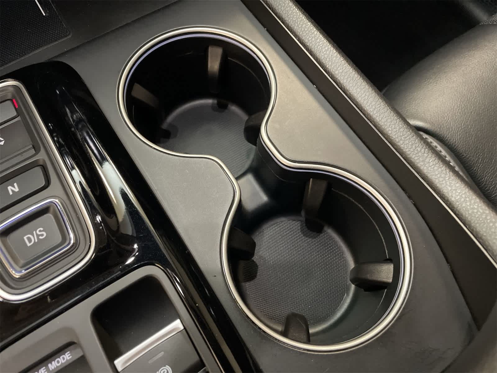 Thumbnail: 2024 Honda Pilot - 11