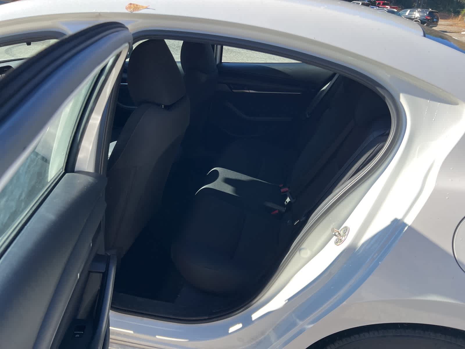 Thumbnail: 2021 Mazda Mazda3 - 15