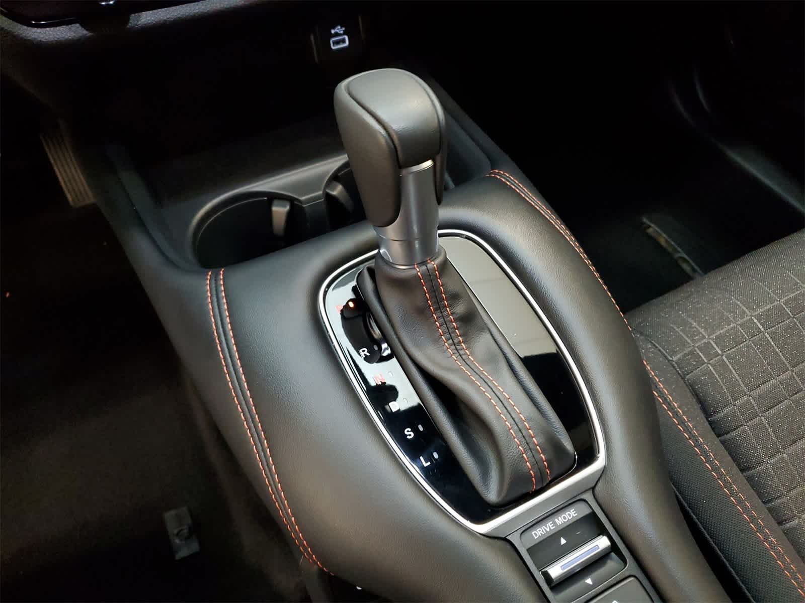 Thumbnail: 2025 Honda HR-V - 8