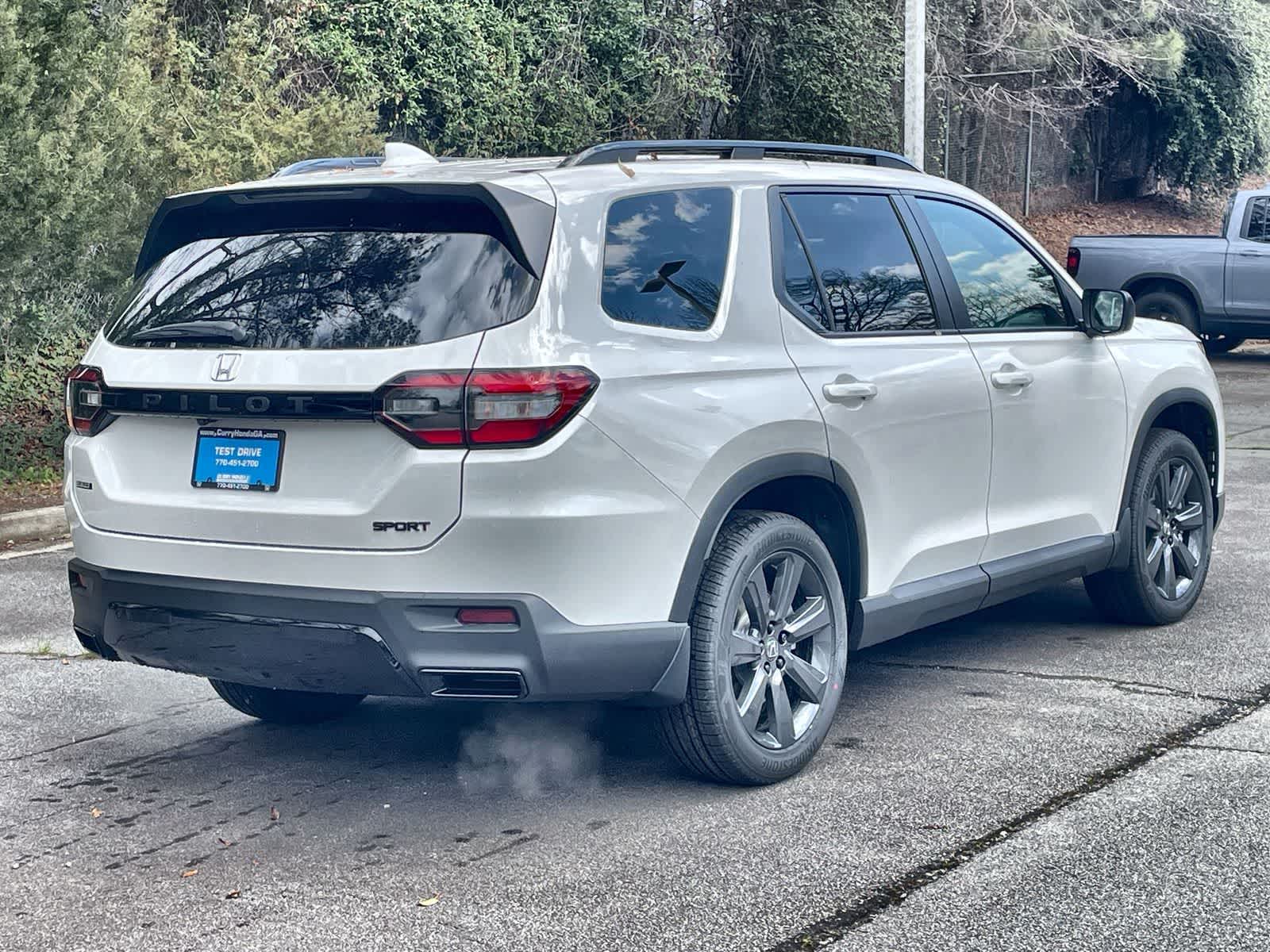 Thumbnail: 2026 Honda Pilot - 4