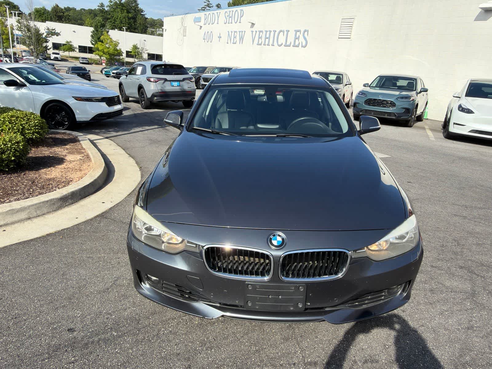 Thumbnail: 2013 BMW 3 Series - 15