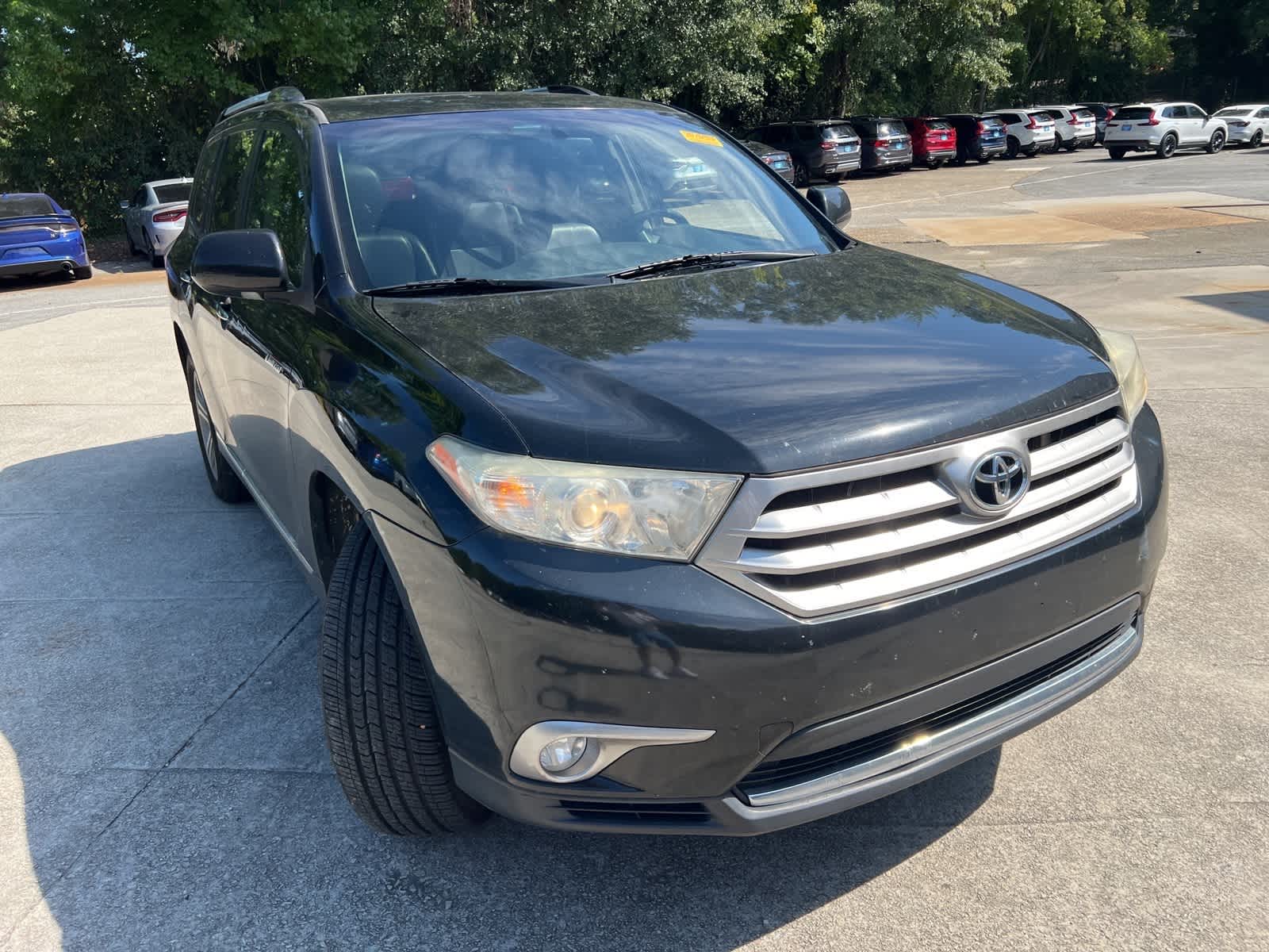 Thumbnail: 2013 Toyota Highlander - 14