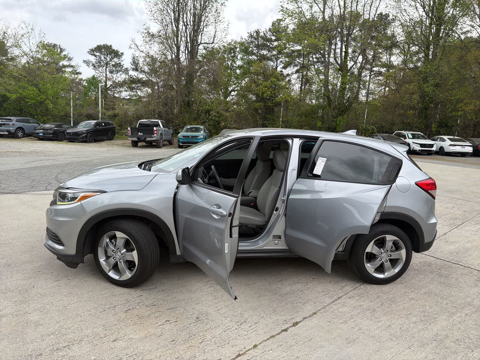 Thumbnail: 2022 Honda HR-V - 17