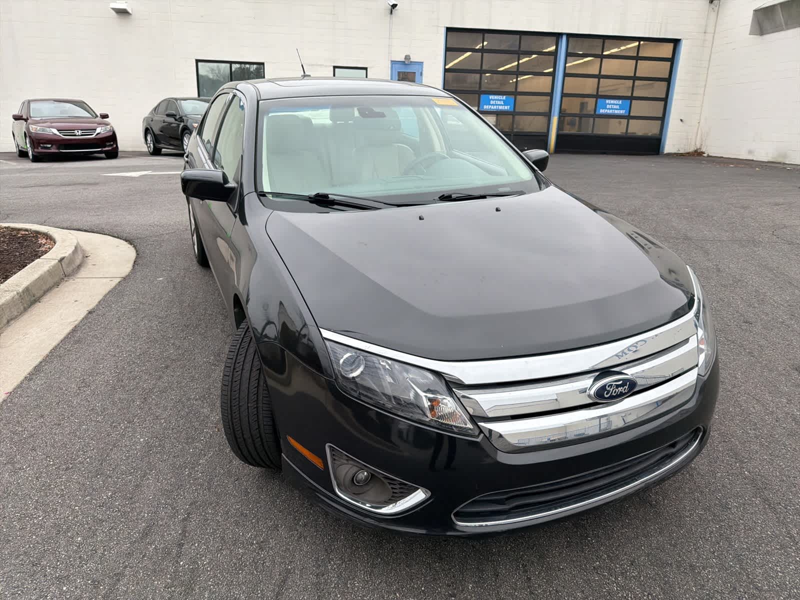 Thumbnail: 2012 Ford Fusion - 14