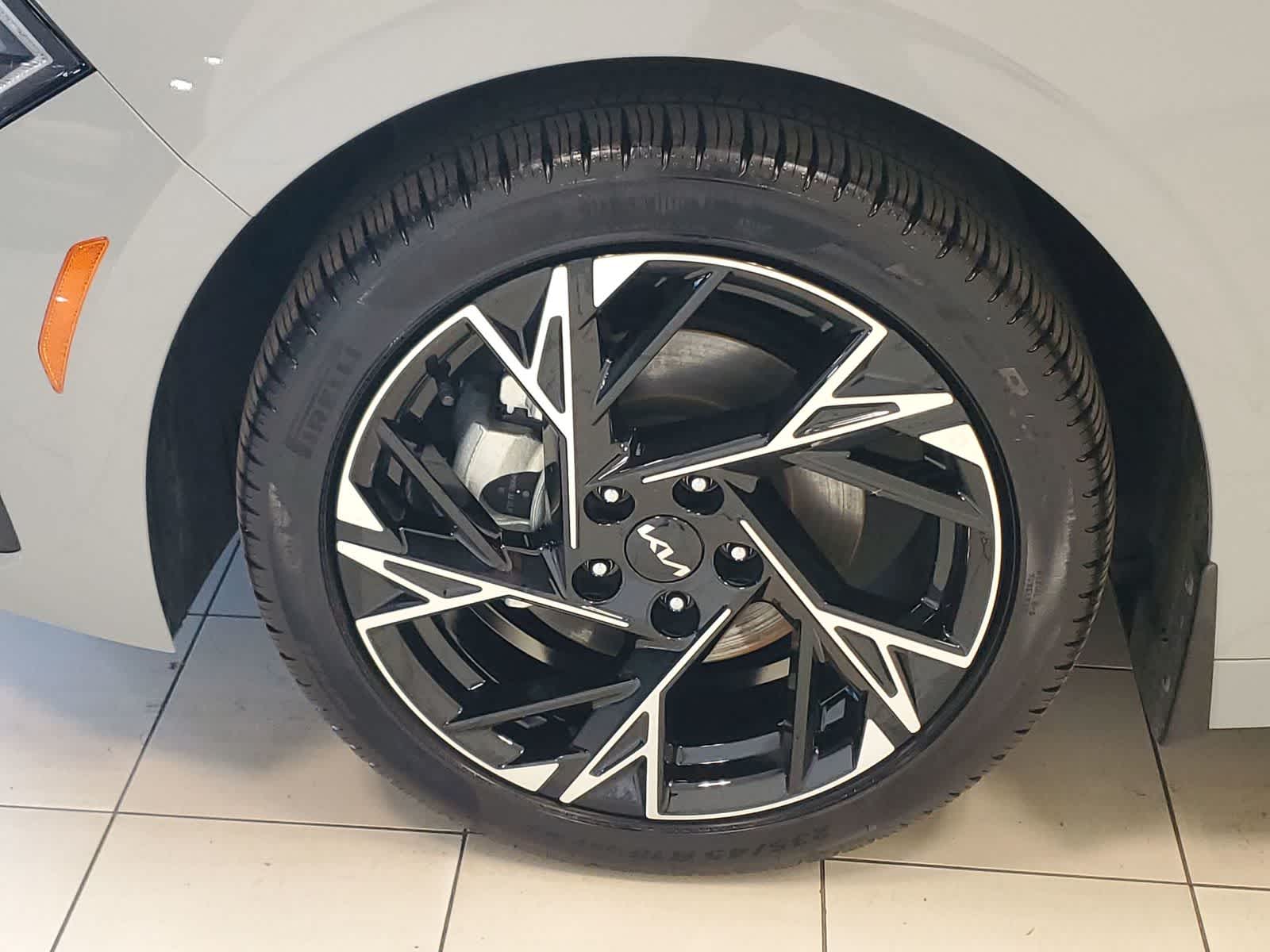 Thumbnail: 2025 Kia K5 - 24