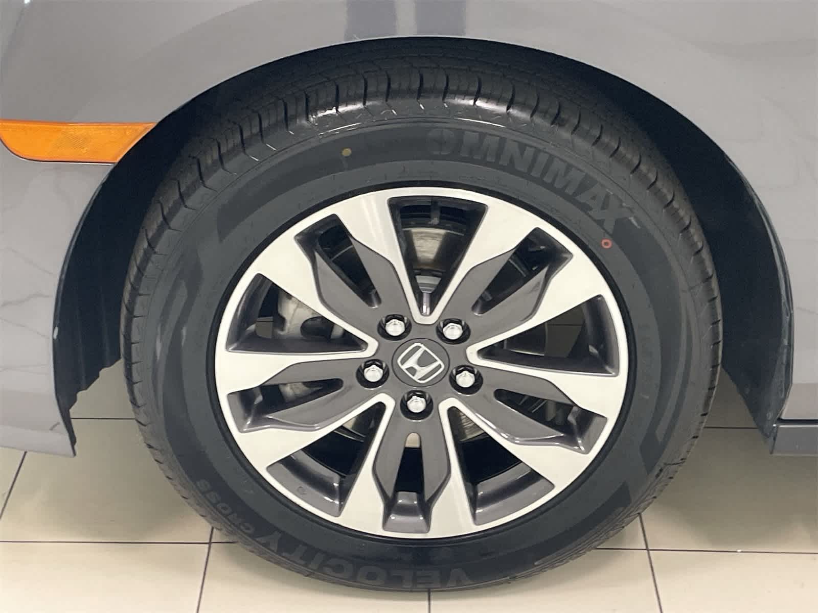 Thumbnail: 2023 Honda Odyssey - 25