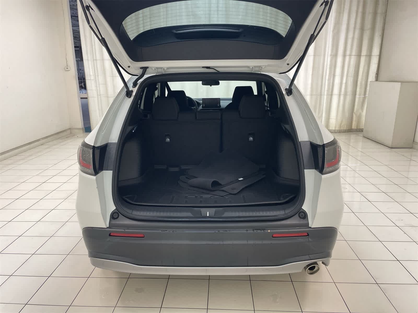 Thumbnail: 2023 Honda HR-V - 21