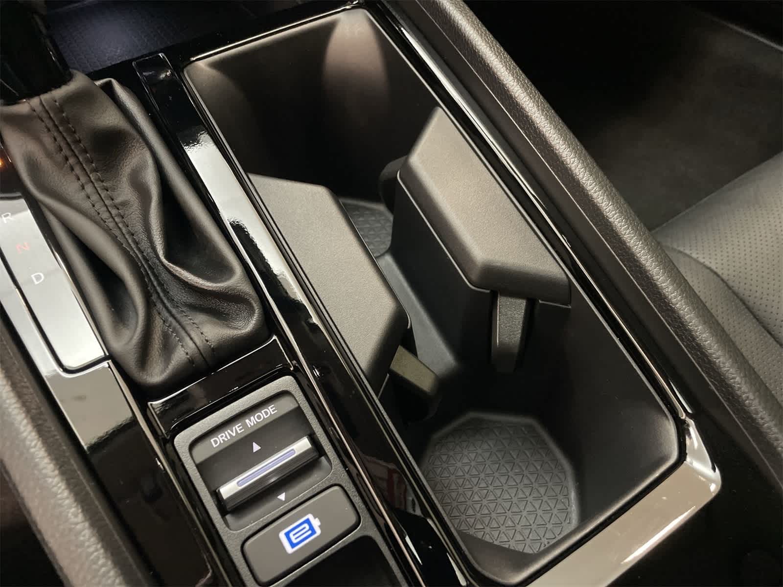 Thumbnail: 2024 Honda Accord - 10