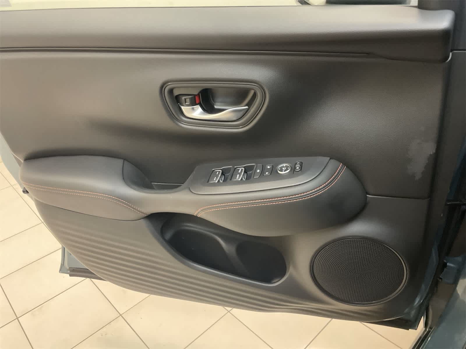 Thumbnail: 2023 Honda HR-V - 15