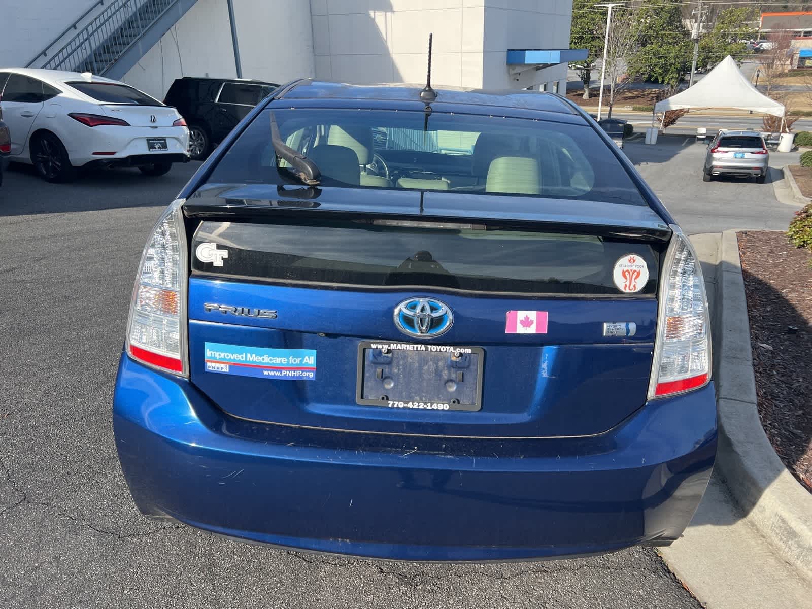 Thumbnail: 2011 Toyota Prius - 9