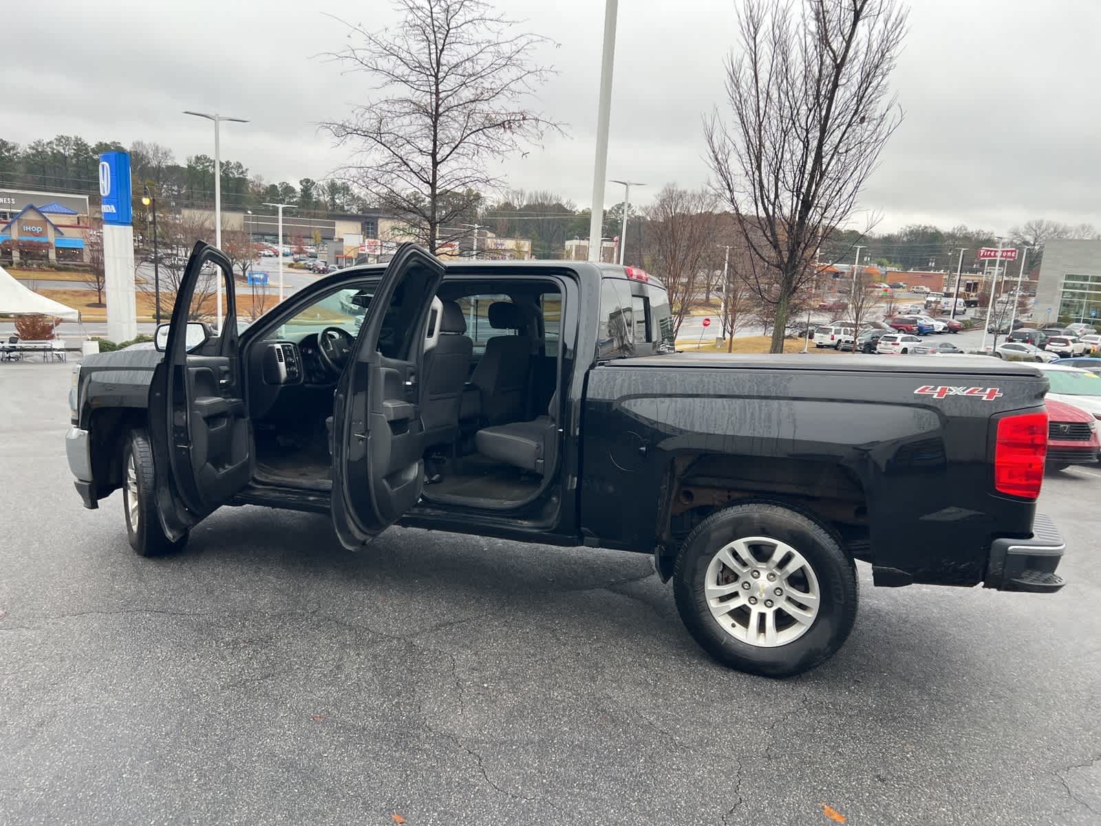 Thumbnail: 2017 Chevrolet Silverado 1500 - 18