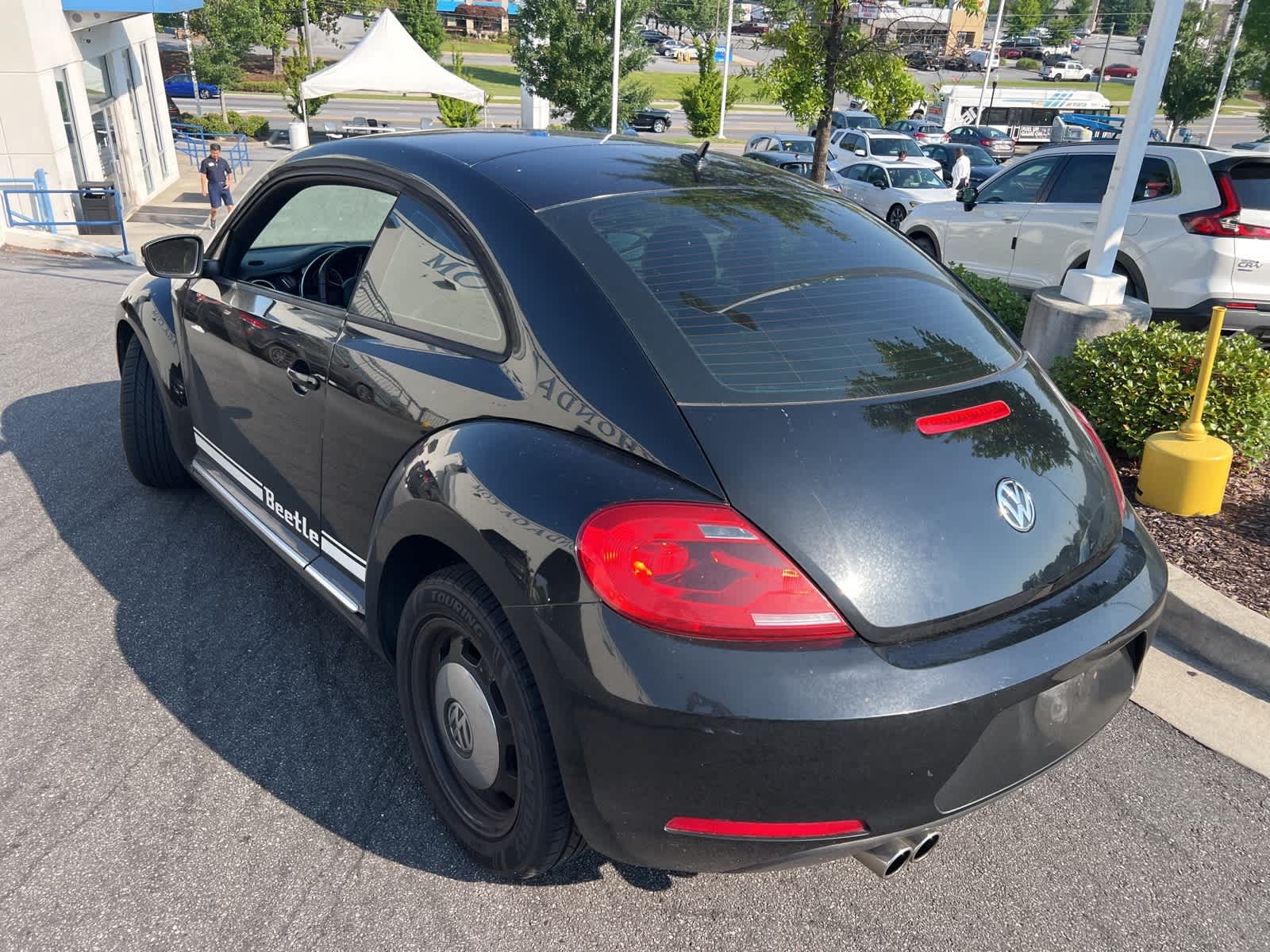 Thumbnail: 2013 Volkswagen Beetle - 8