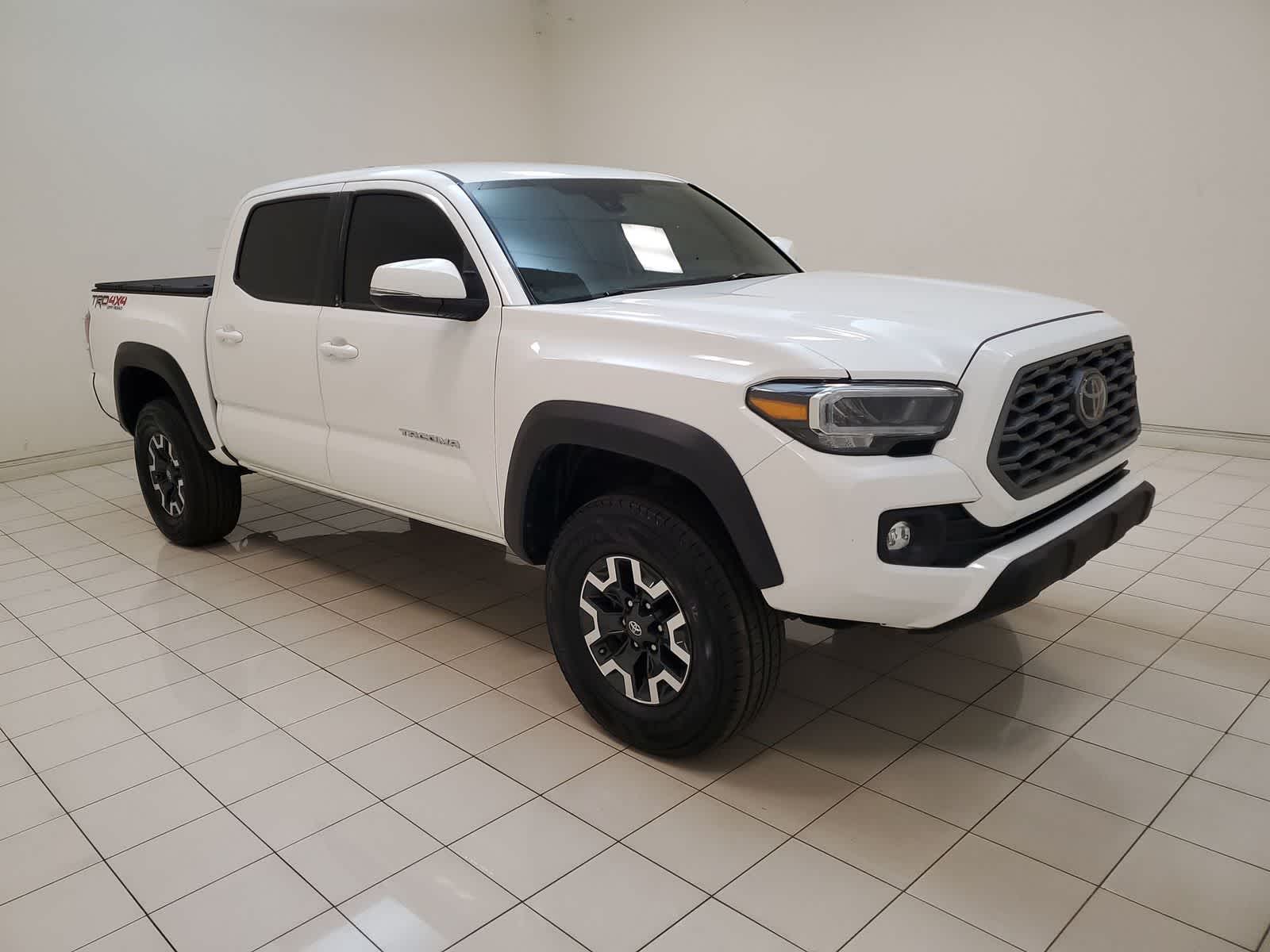 Thumbnail: 2023 Toyota Tacoma - 21