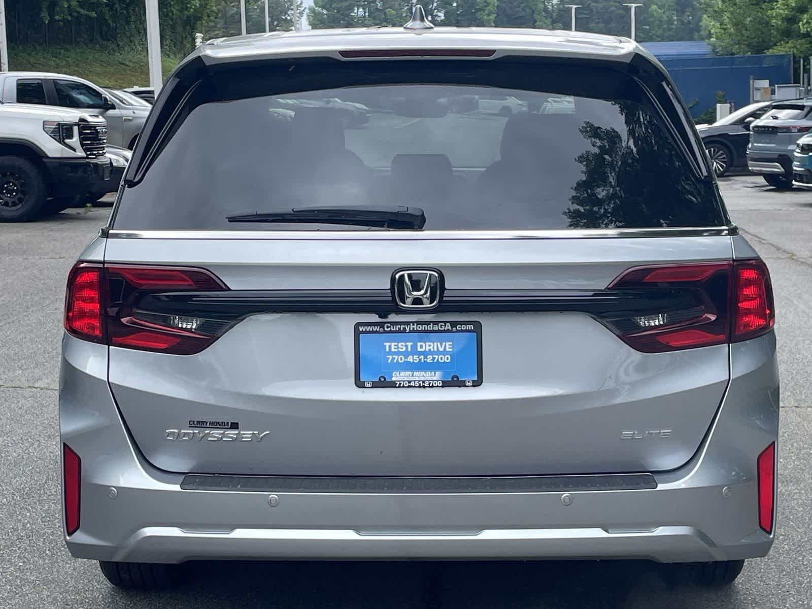 Thumbnail: 2026 Honda Odyssey - 3