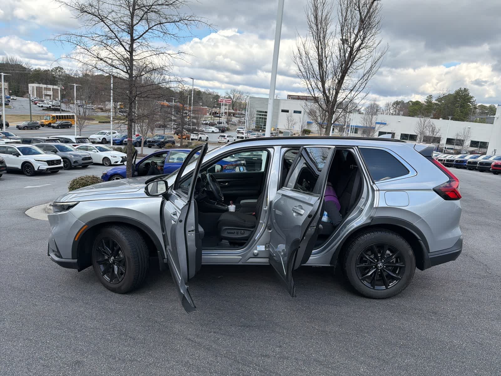 Thumbnail: 2023 Honda CR-V - 17