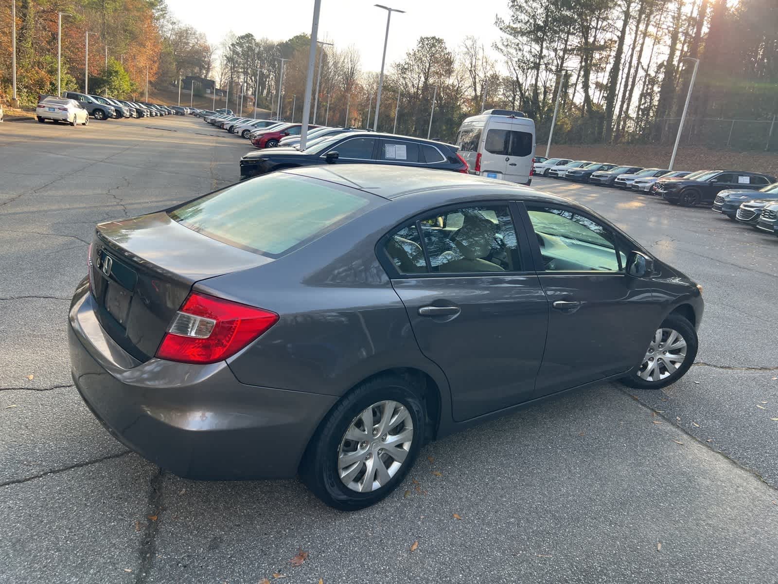 Thumbnail: 2012 Honda Civic - 10