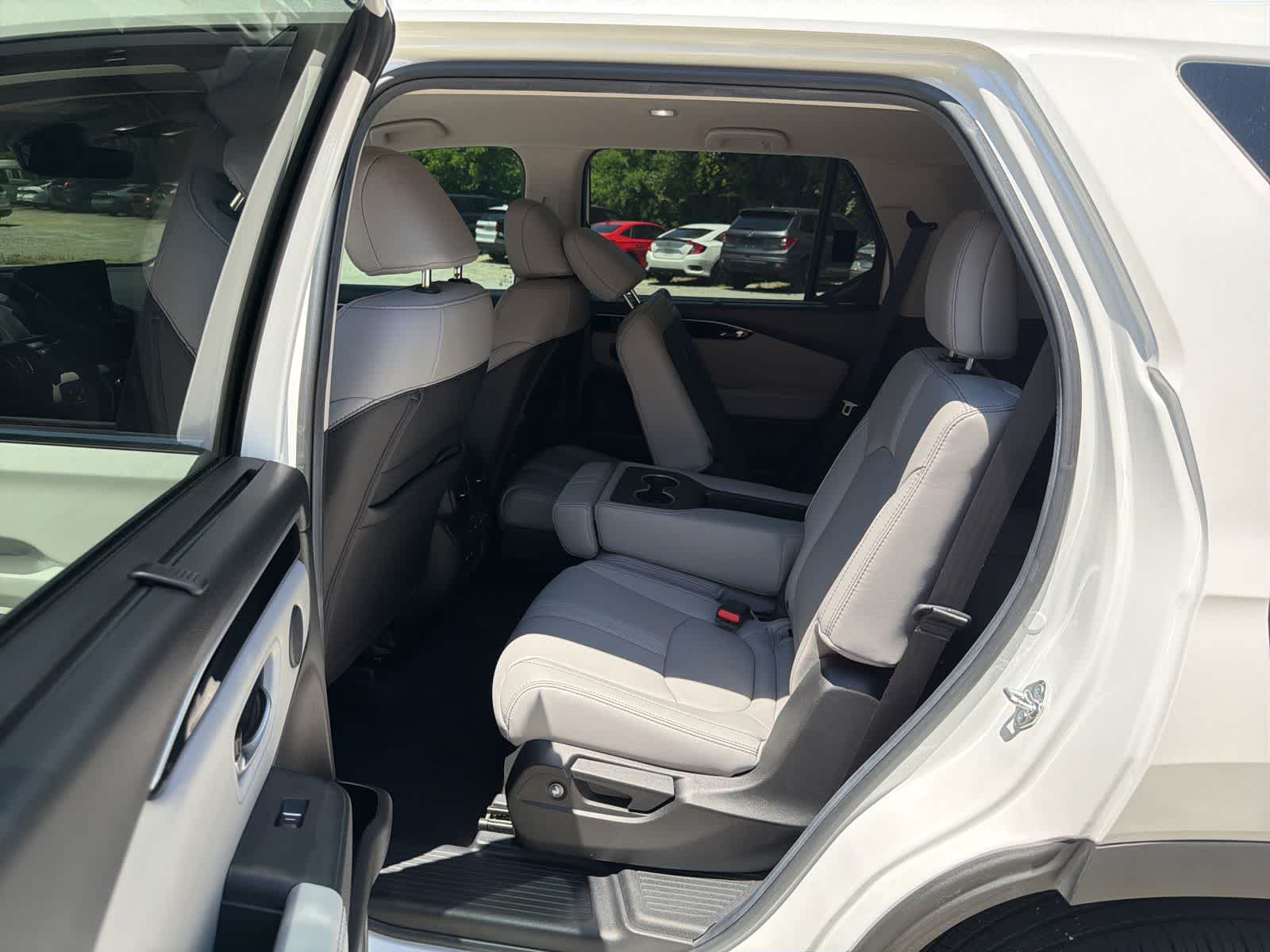 Thumbnail: 2025 Honda Pilot - 17
