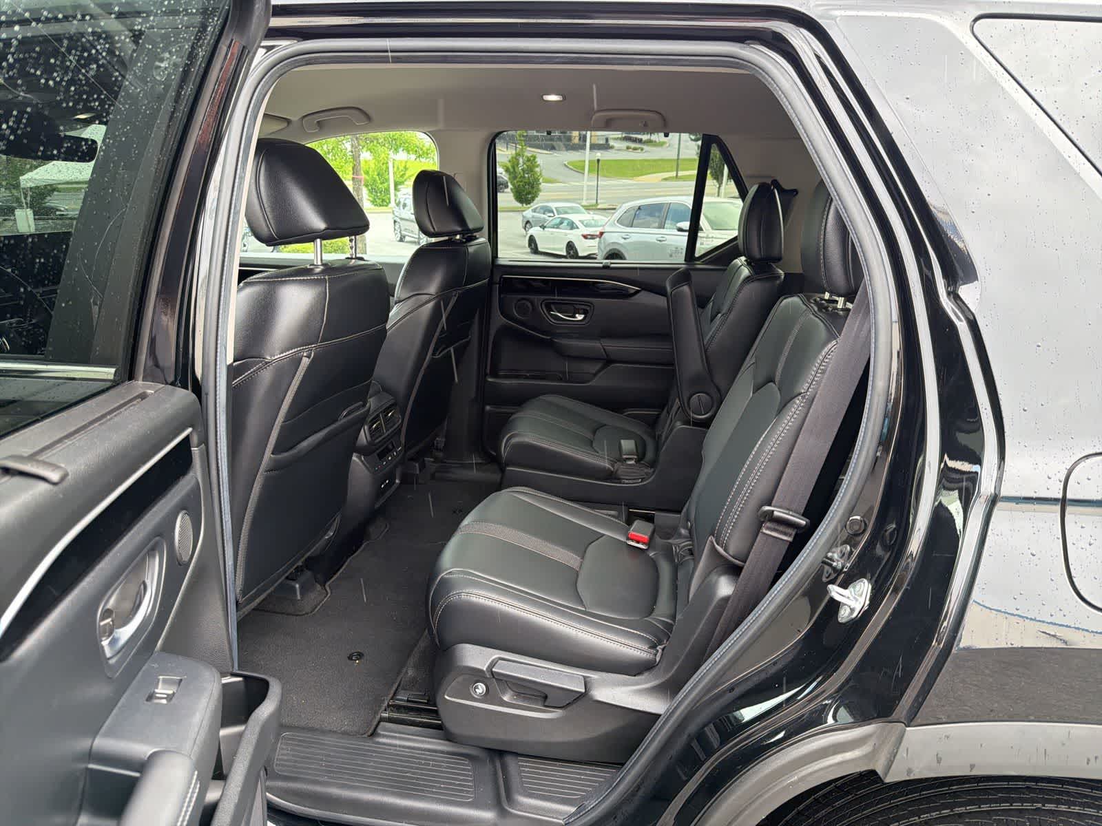 Thumbnail: 2024 Honda Pilot - 16