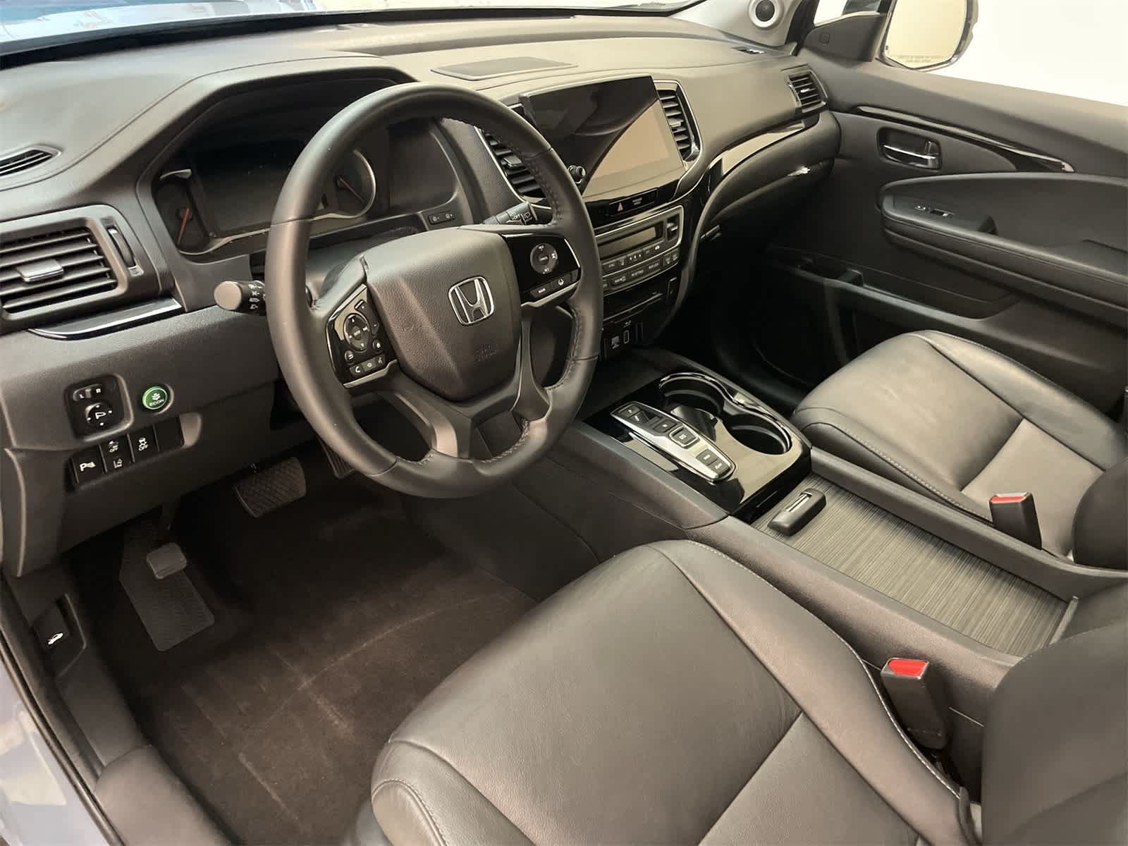 Thumbnail: 2022 Honda Pilot - 2