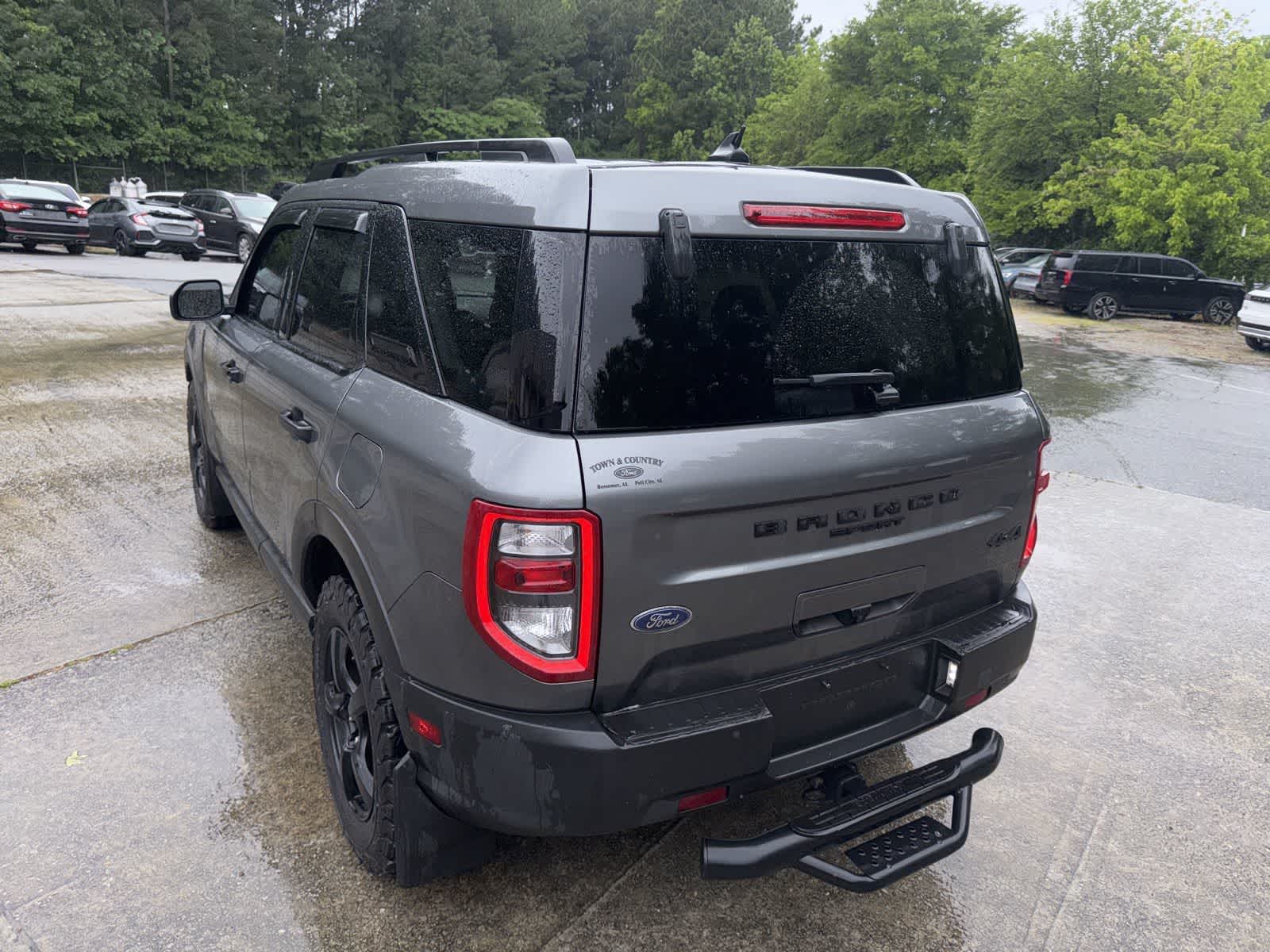 Thumbnail: 2022 Ford Bronco Sport - 7