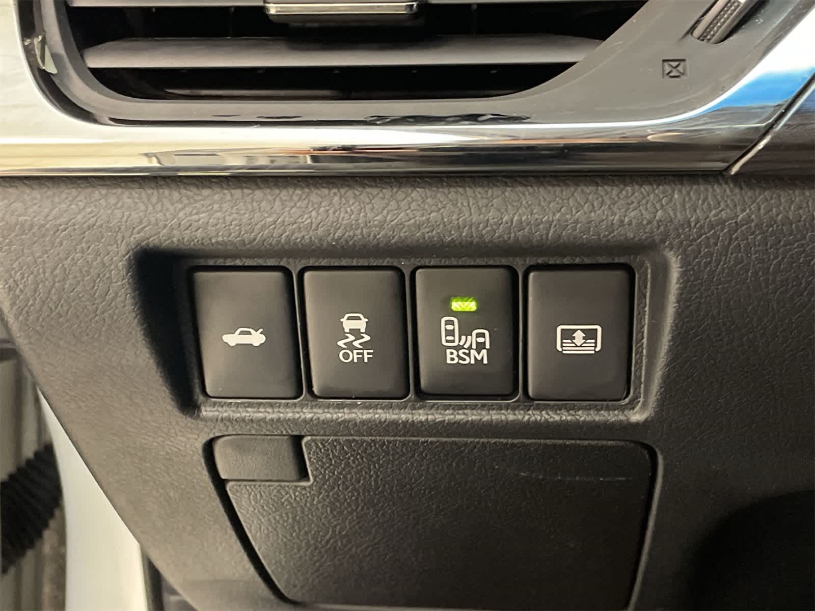 Thumbnail: 2014 Toyota Avalon - 34