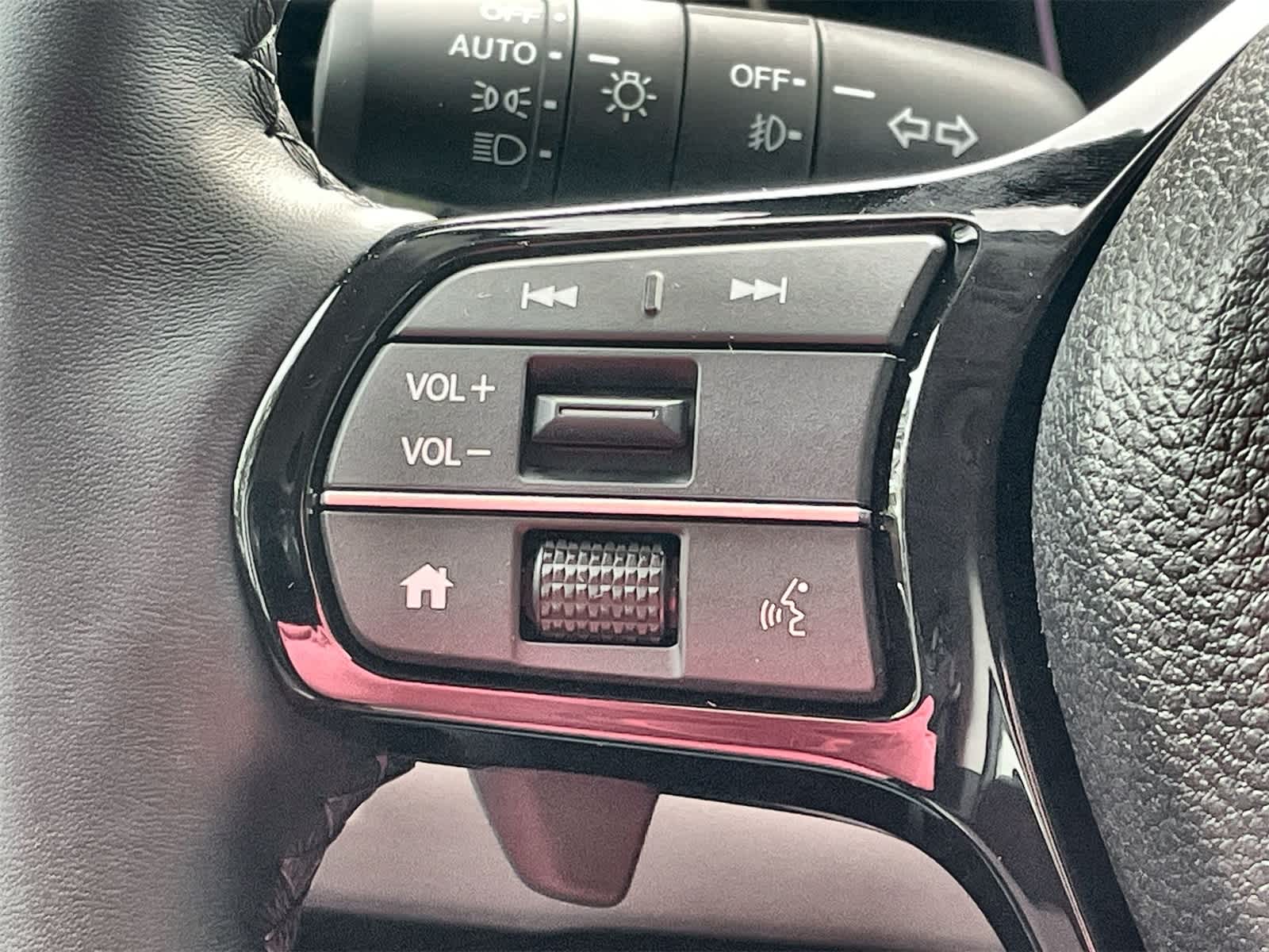 Thumbnail: 2025 Honda Pilot - 21