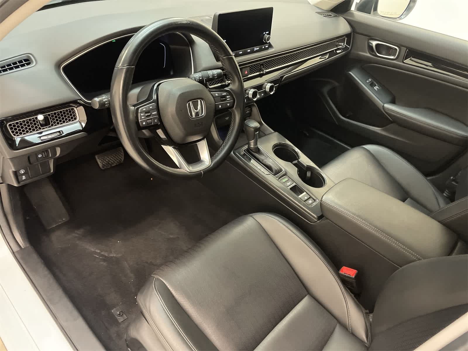 Thumbnail: 2024 Honda Civic - 2