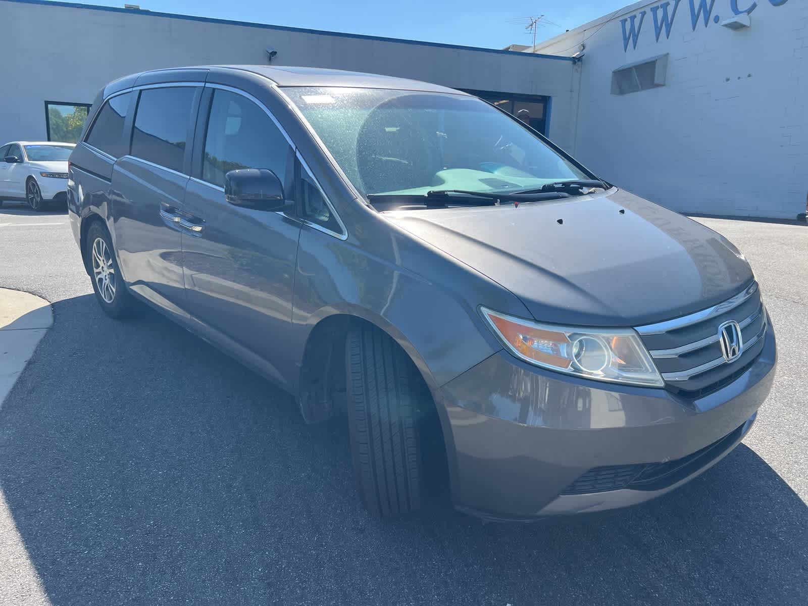 Thumbnail: 2011 Honda Odyssey - 12