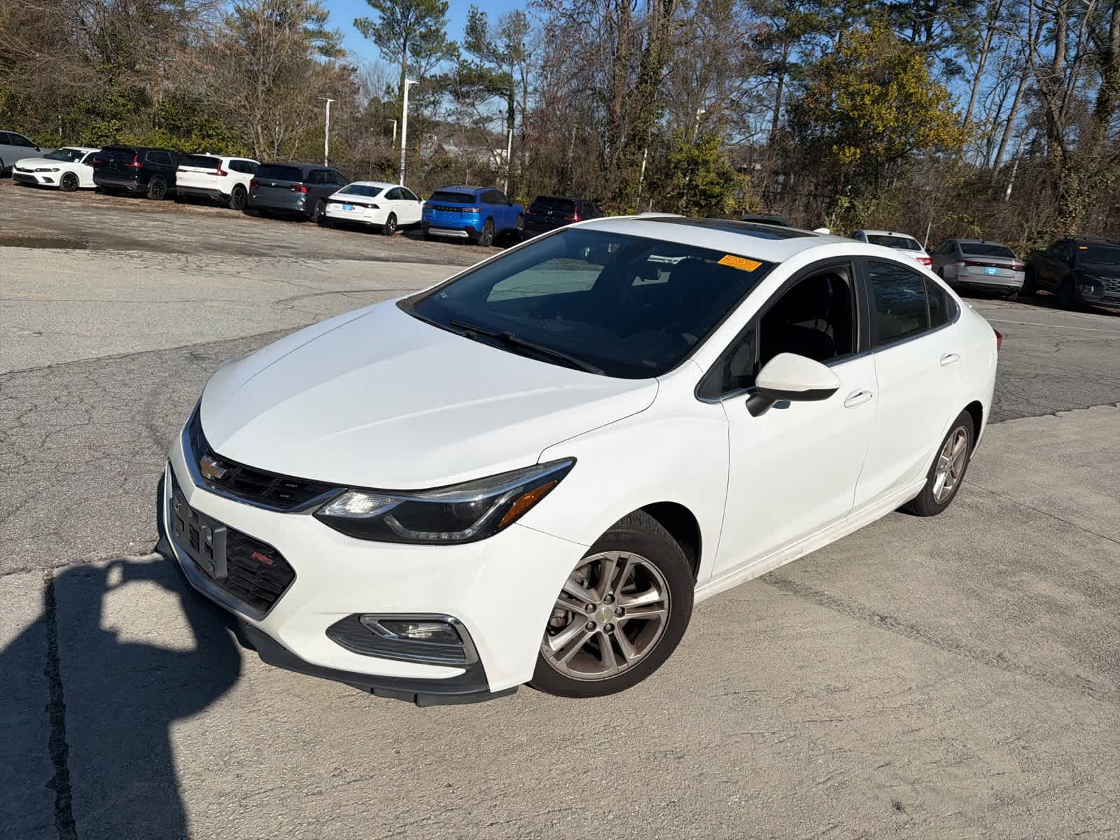 Thumbnail: 2017 Chevrolet Cruze - 4