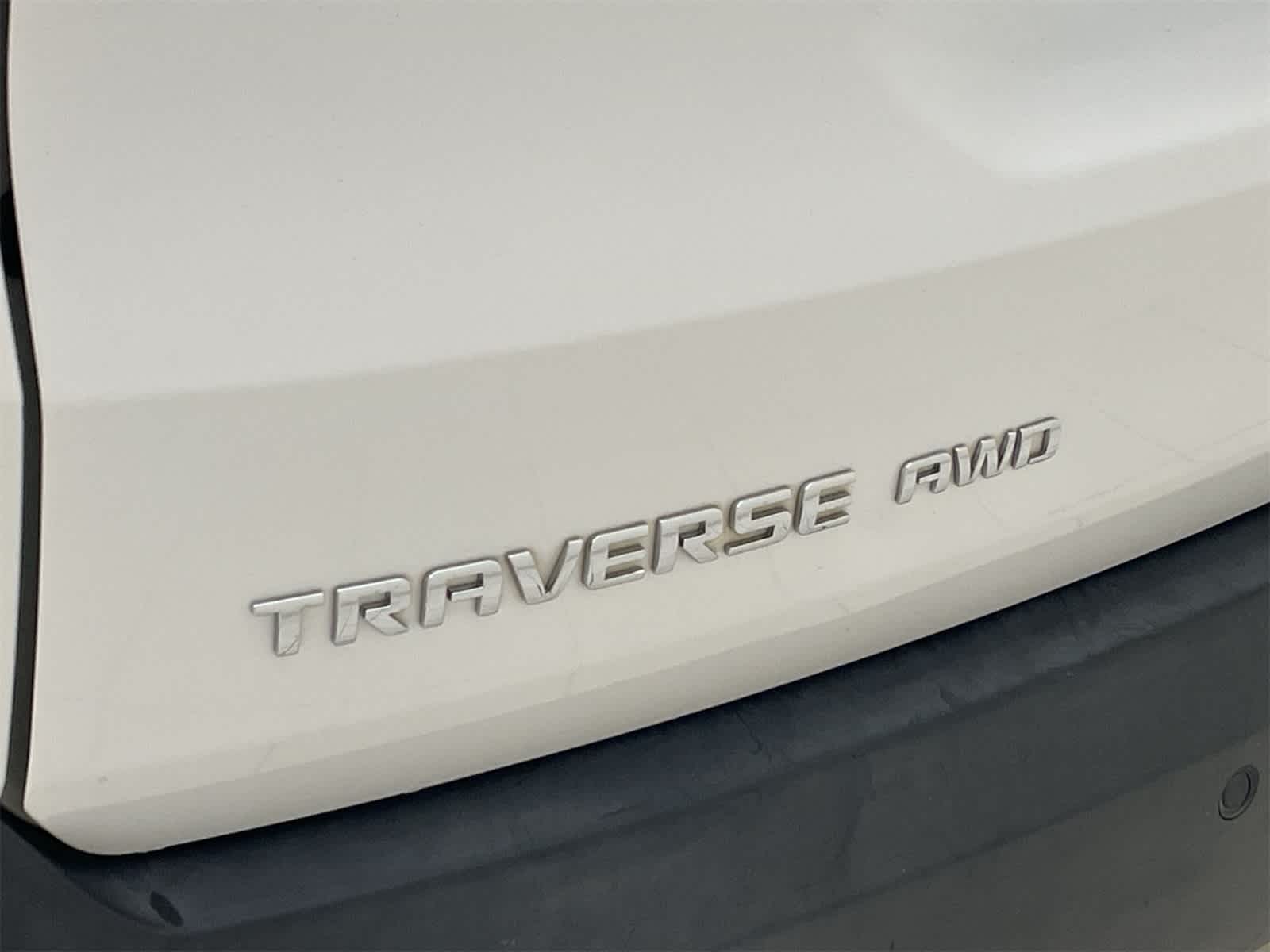 Thumbnail: 2020 Chevrolet Traverse - 22