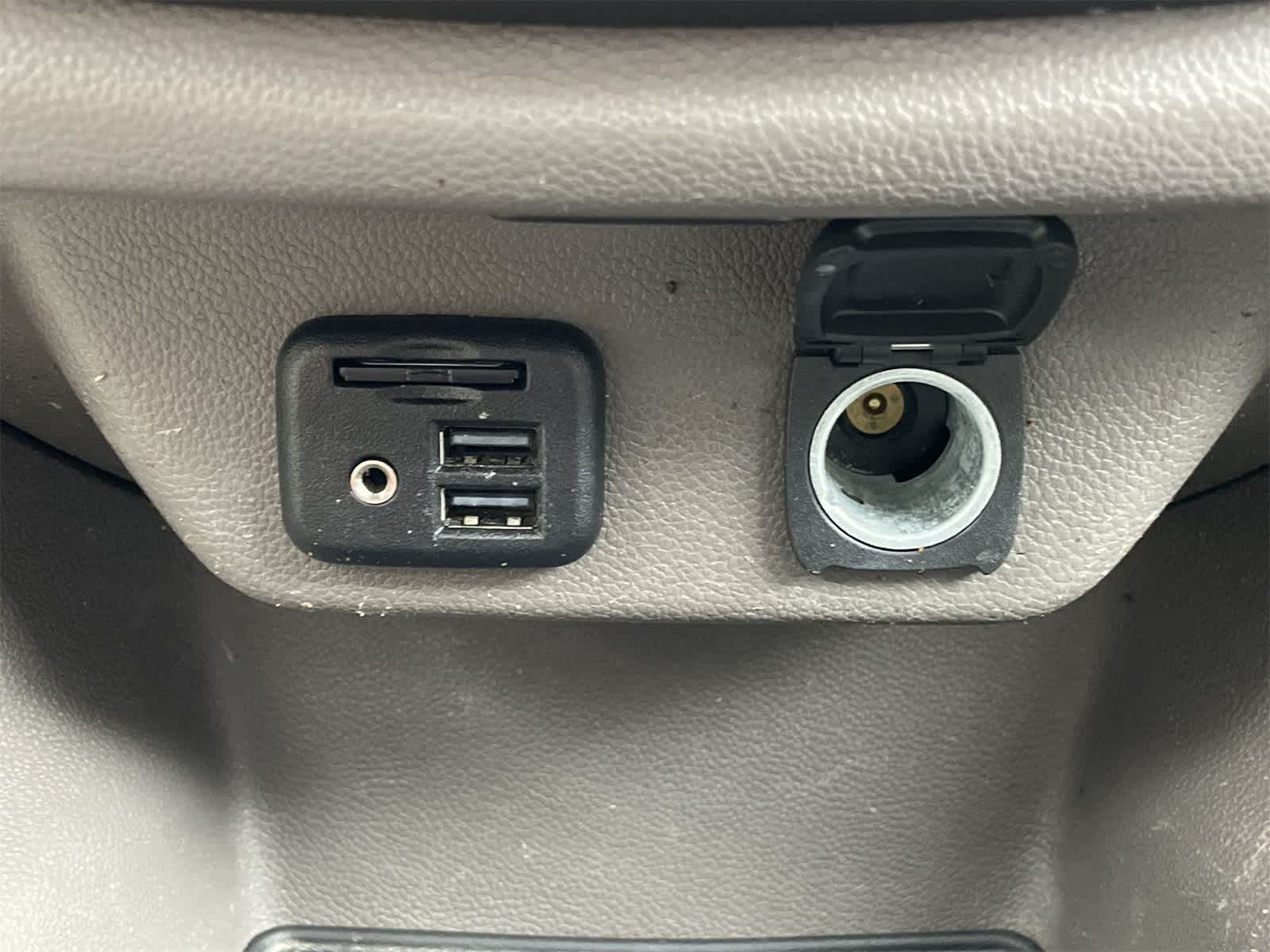 Thumbnail: 2020 Chevrolet Traverse - 9