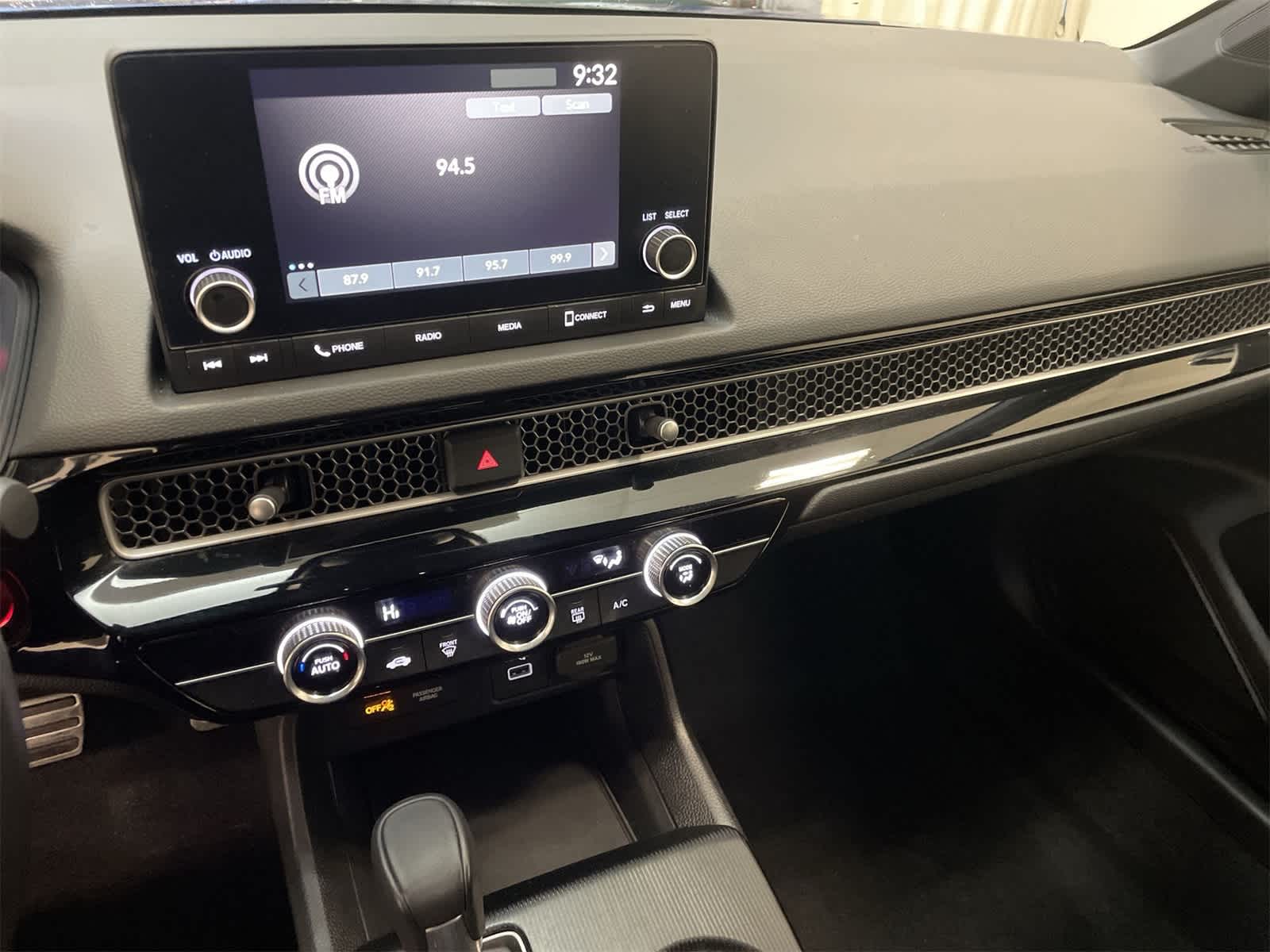 Thumbnail: 2024 Honda Civic - 31