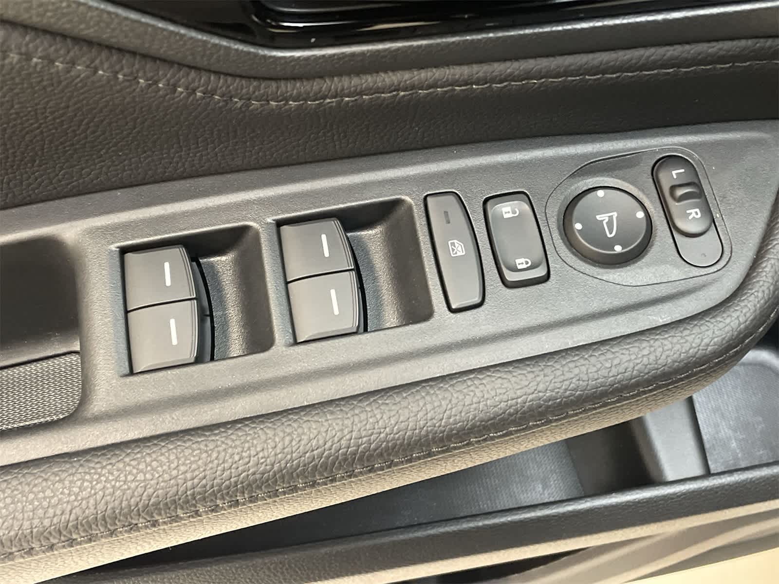 Thumbnail: 2024 Honda Odyssey - 18