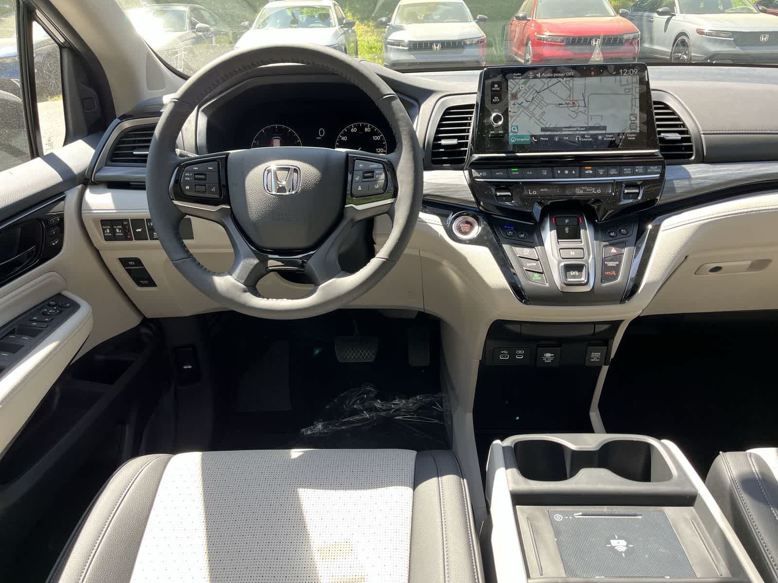 Thumbnail: 2026 Honda Odyssey - 11