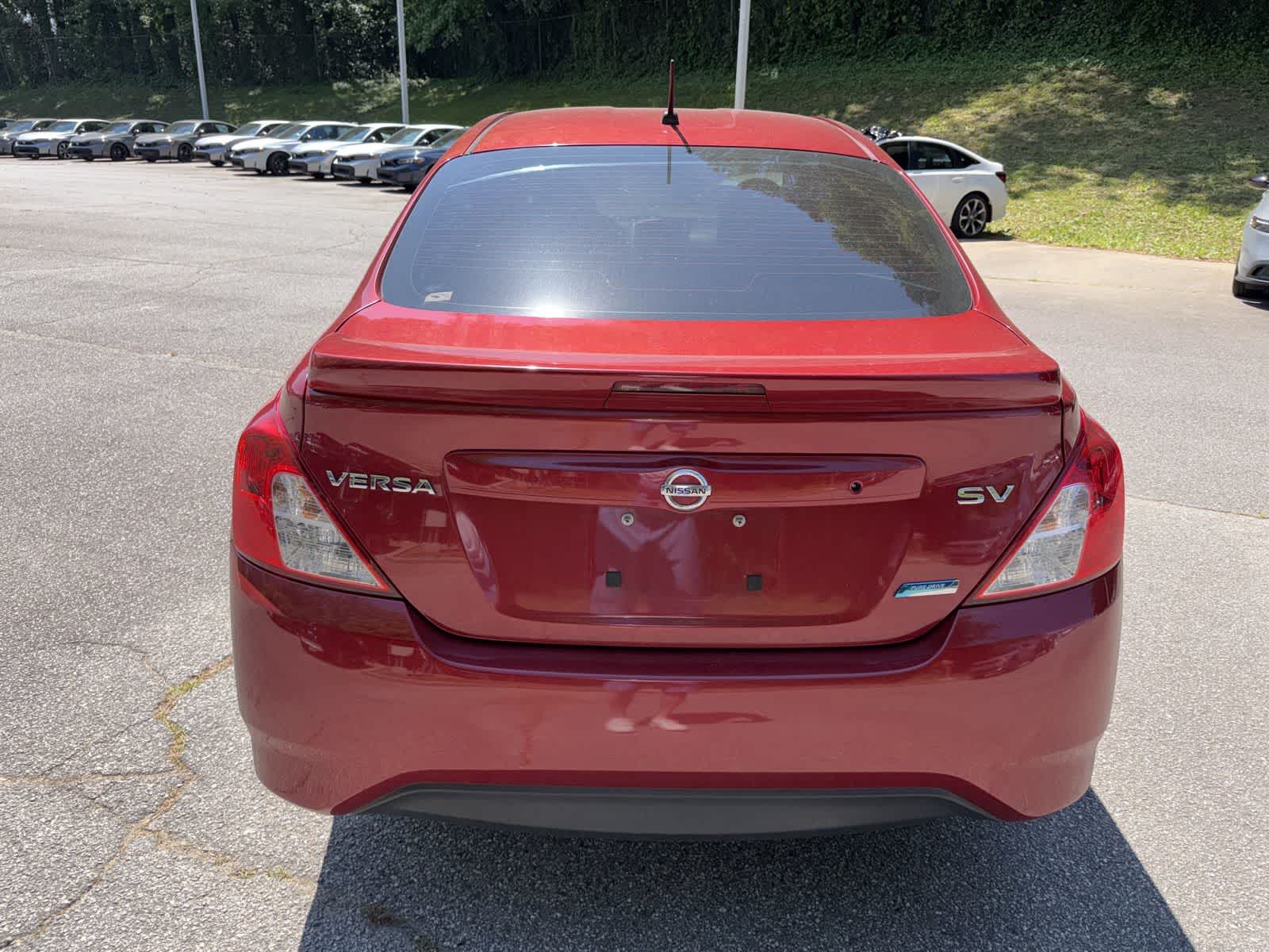 Thumbnail: 2015 Nissan Versa - 9
