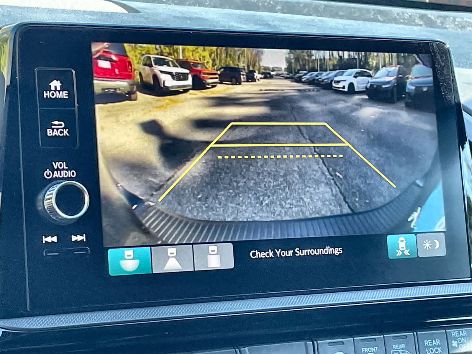 Thumbnail: 2026 Honda Odyssey - 14