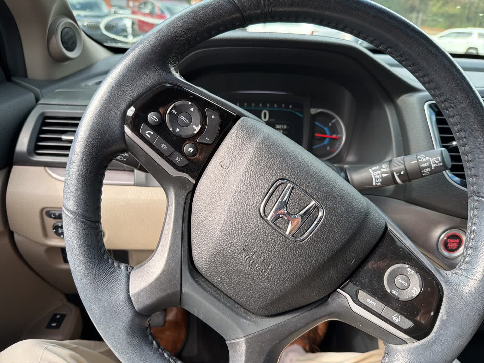 Thumbnail: 2022 Honda Pilot - 22