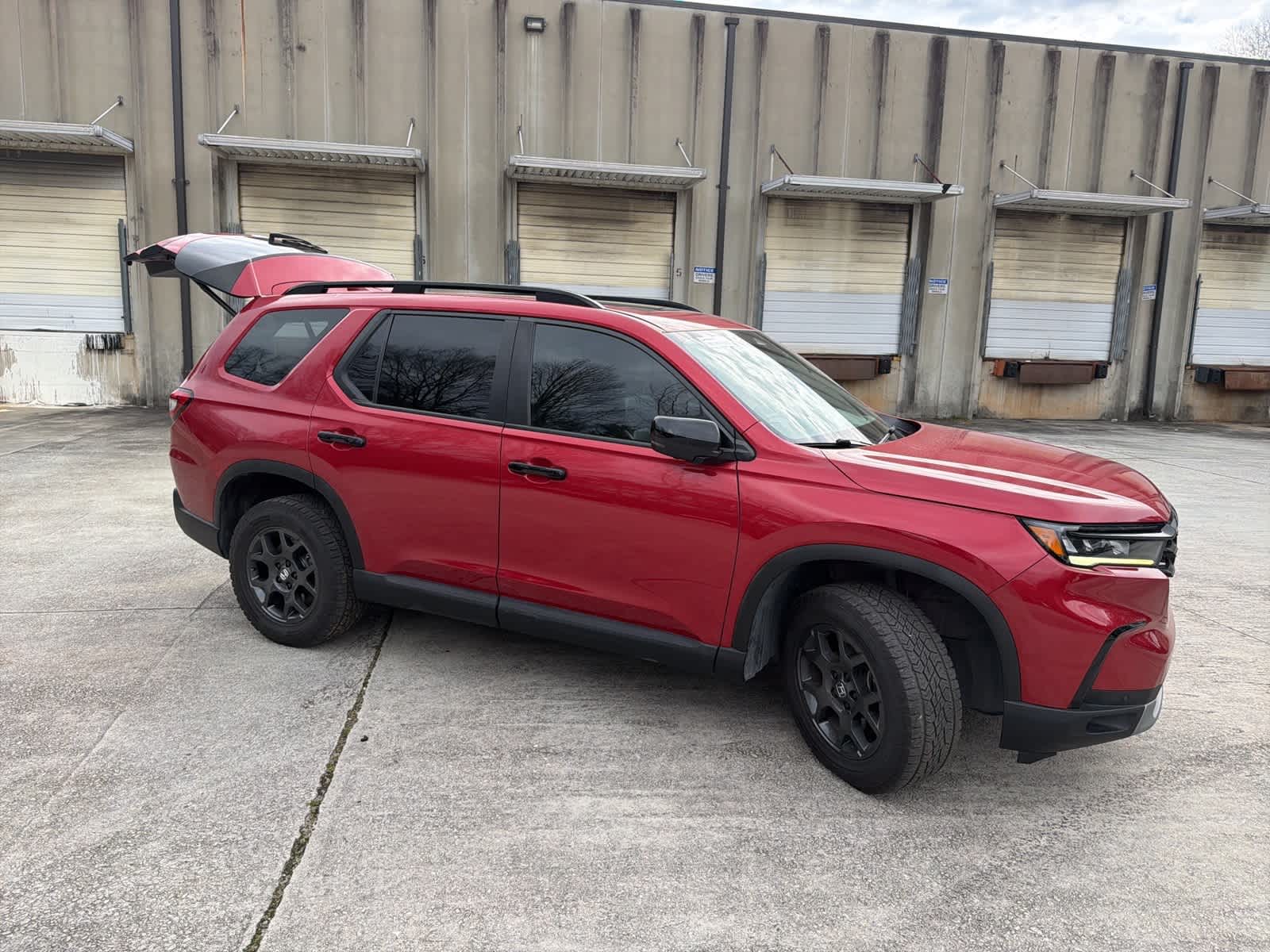 Thumbnail: 2023 Honda Pilot - 12