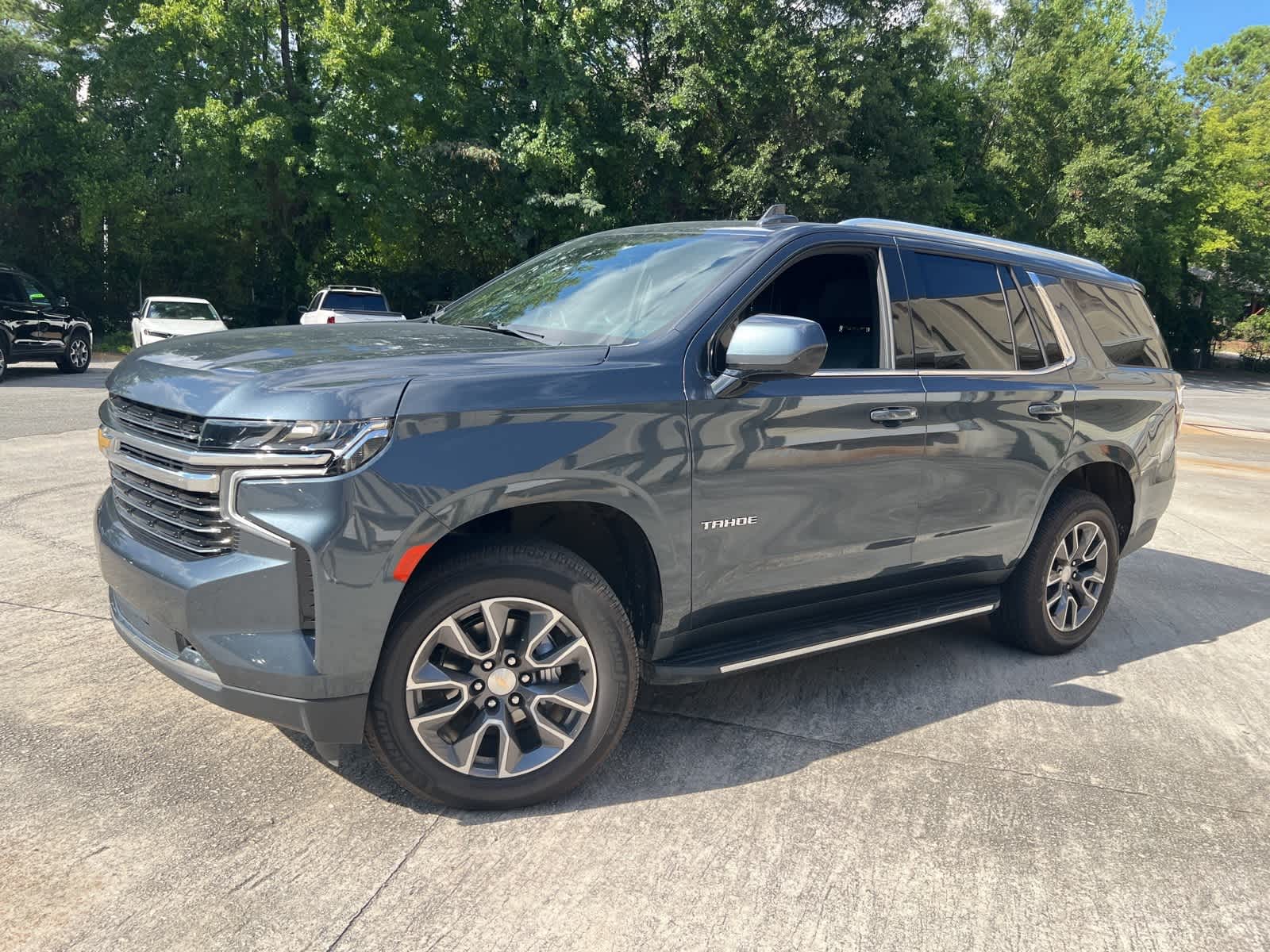 Thumbnail: 2021 Chevrolet Tahoe - 5