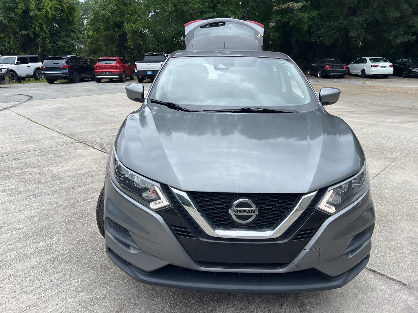 Thumbnail: 2020 Nissan Rogue Sport - 14