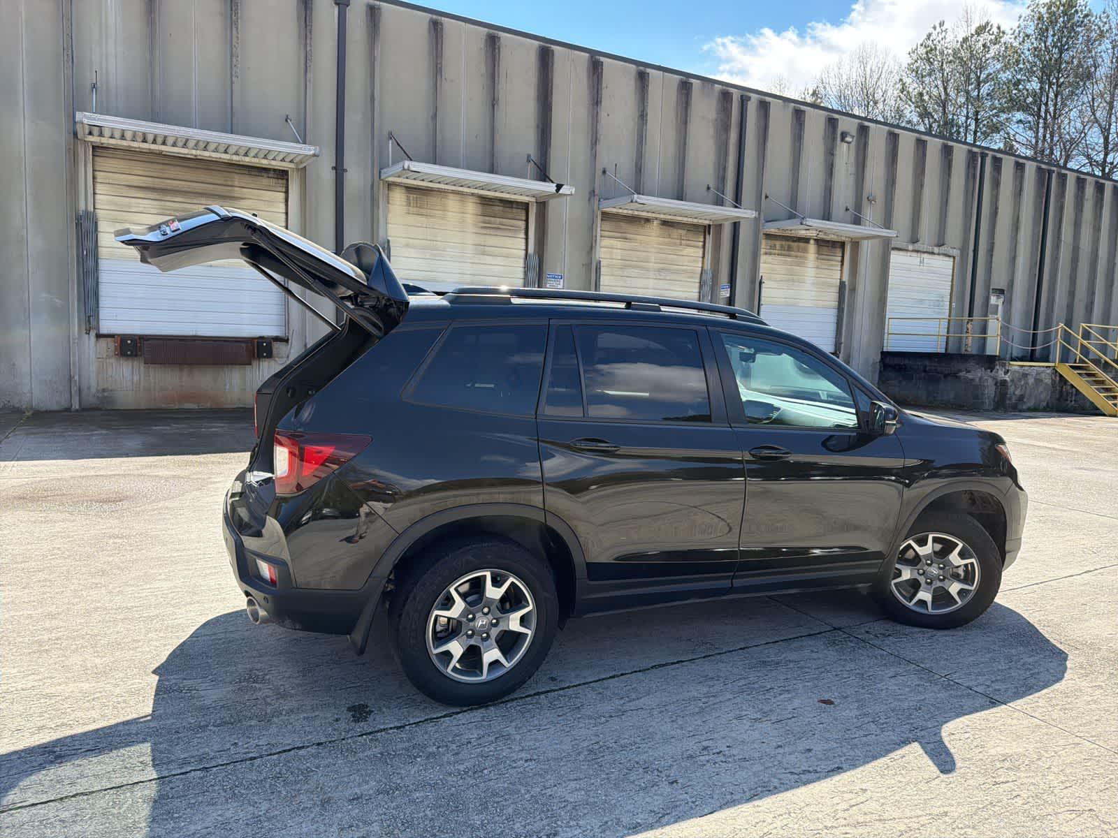 Thumbnail: 2023 Honda Passport - 11