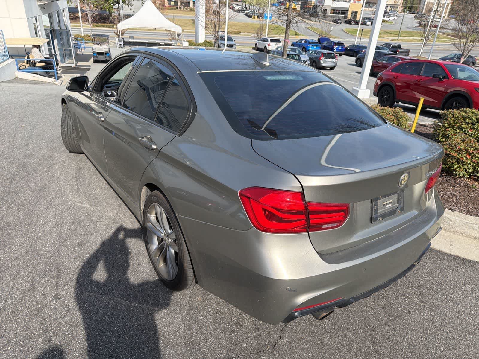 Thumbnail: 2016 BMW 3 Series - 8