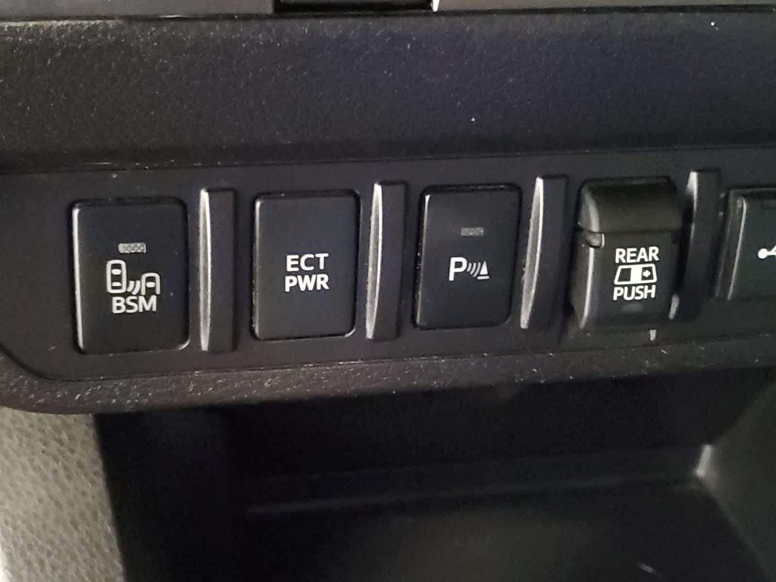 Thumbnail: 2023 Toyota Tacoma - 27