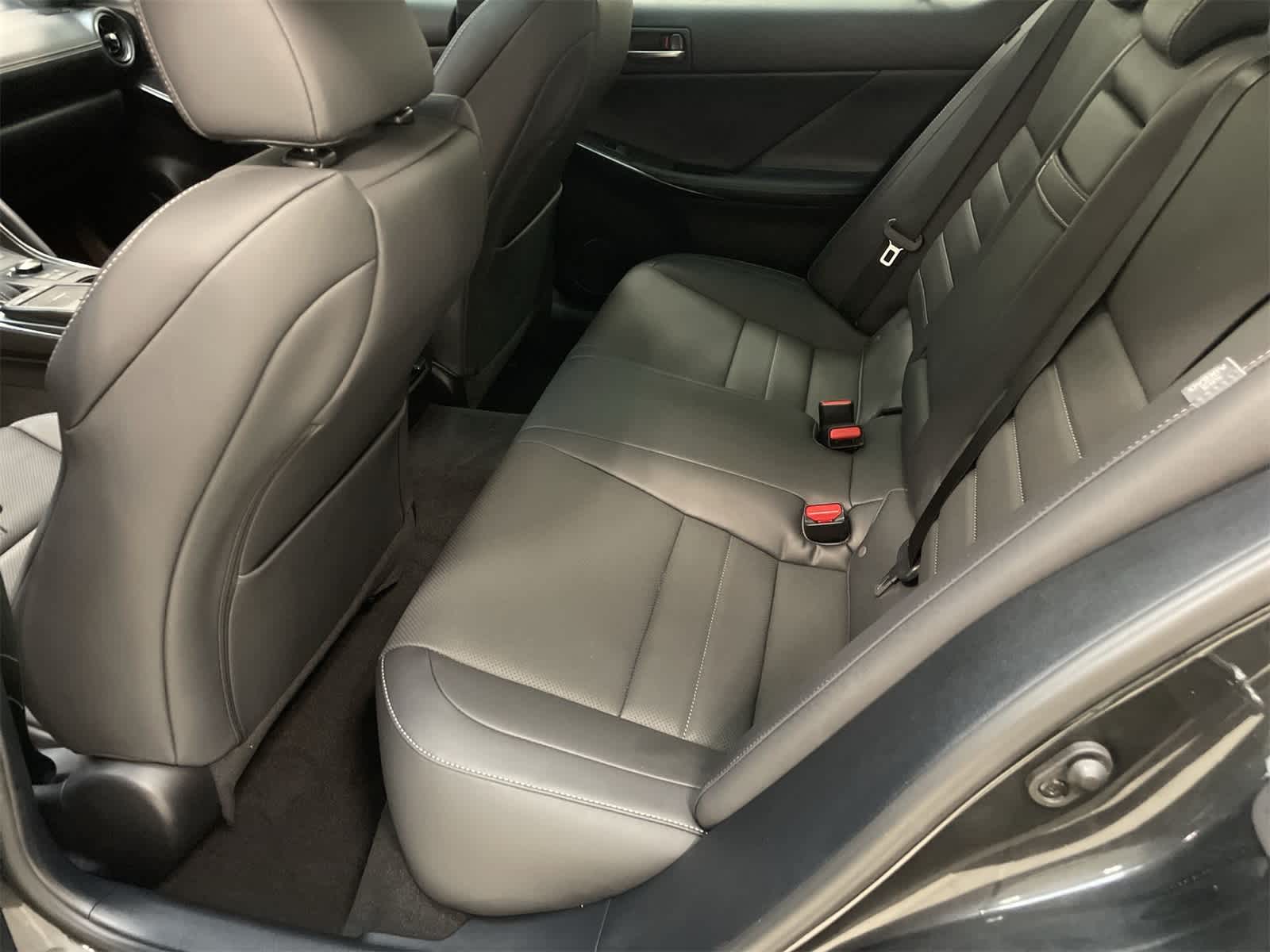 Thumbnail: 2024 Lexus IS - 21