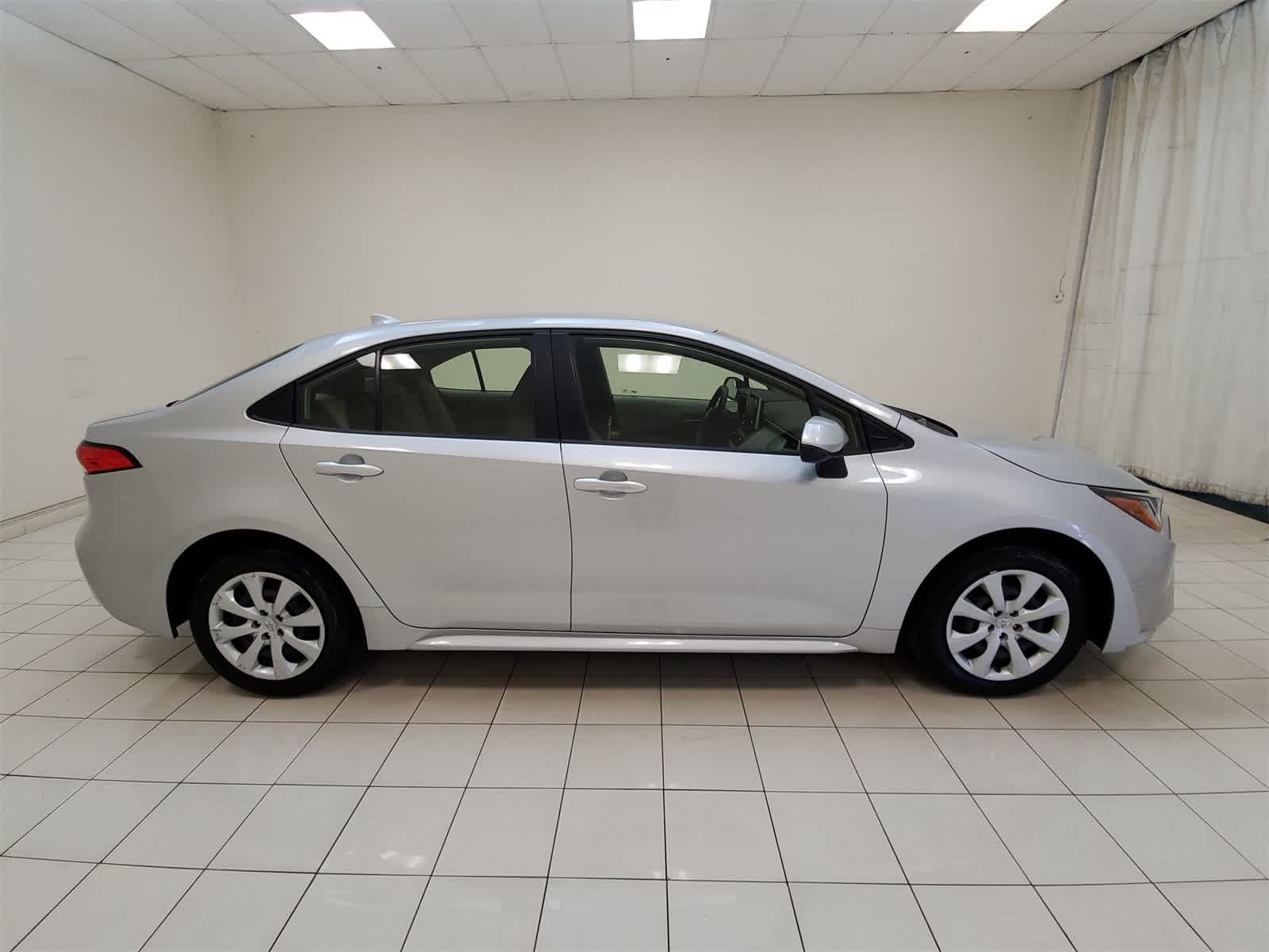 Thumbnail: 2020 Toyota Corolla - 23