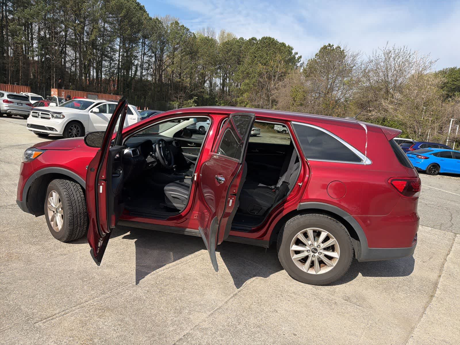 Thumbnail: 2019 Kia Sorento - 17